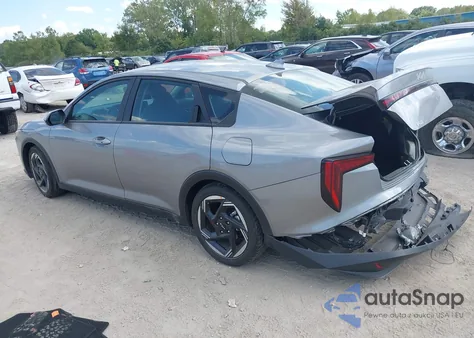 2025 Kia K4 Ex из США, поврежденный, VIN 3KPFU4DE8SE131327